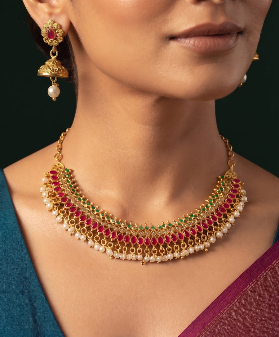 Women Gold Plated Traditional Choker Jewellery Set