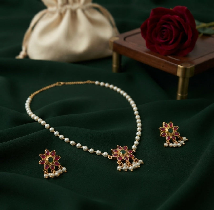 Beautiful White Pearls Minimal Jewellery Set For Women