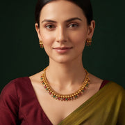 Women Gold Plated Ston Beaded Minimal Jewellery Set