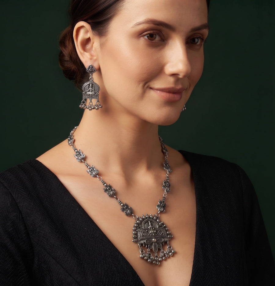 Women Silver Plated Oxidised Jewellery Set