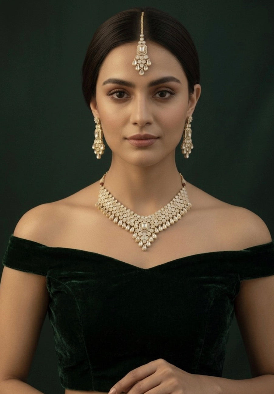 Women Ruby Kundan Necklace With Earings & Mang Tika