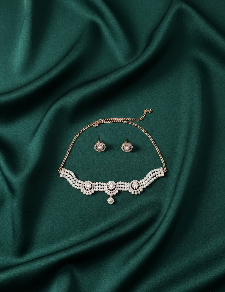 Beautiful Pearls & Diamond Choker Necklace With Studs