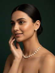 Beautiful Pearls Beaded Necklace With Studs