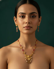 Gold Plated Lotus Design Treditional Necklace & Earrings