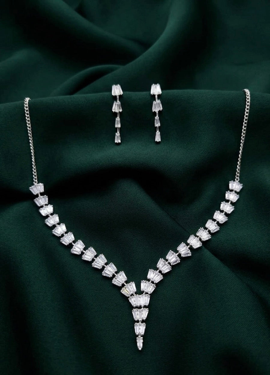 Silver Plated Antique Design Diamond Necklace With Earrings
