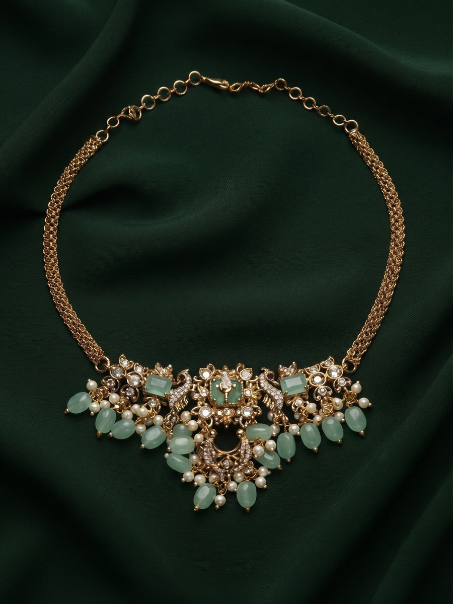 Women Gold-Plated Pearls Beaded Necklace