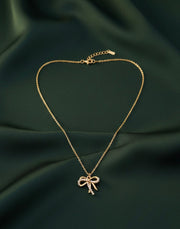 Unique Style Pendent With Chain