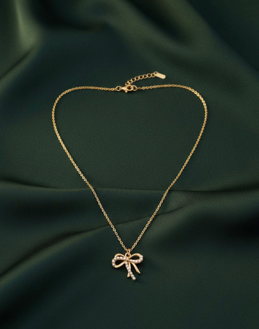 Unique Style Pendent With Chain