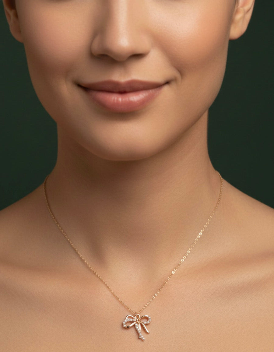 Unique Style Pendent With Chain