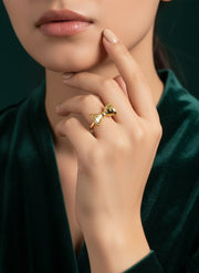 Antique Bow Design Adjustable Finger Ring