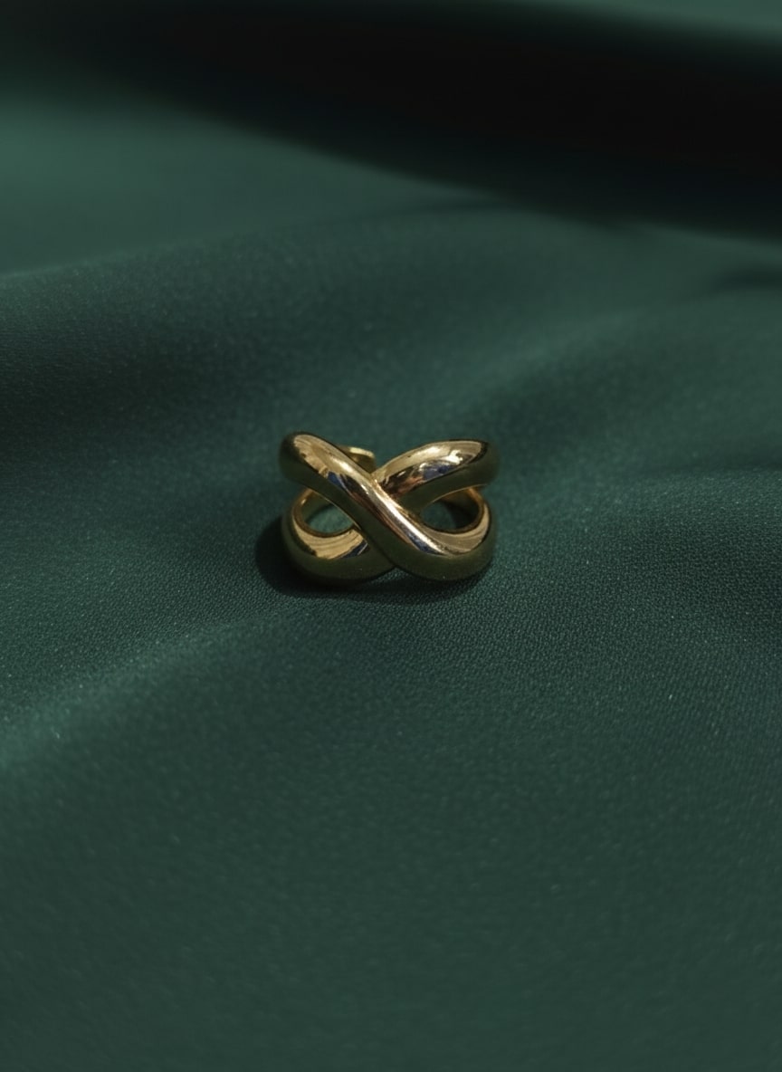 Beautiful Twisted Design Fancy Ring