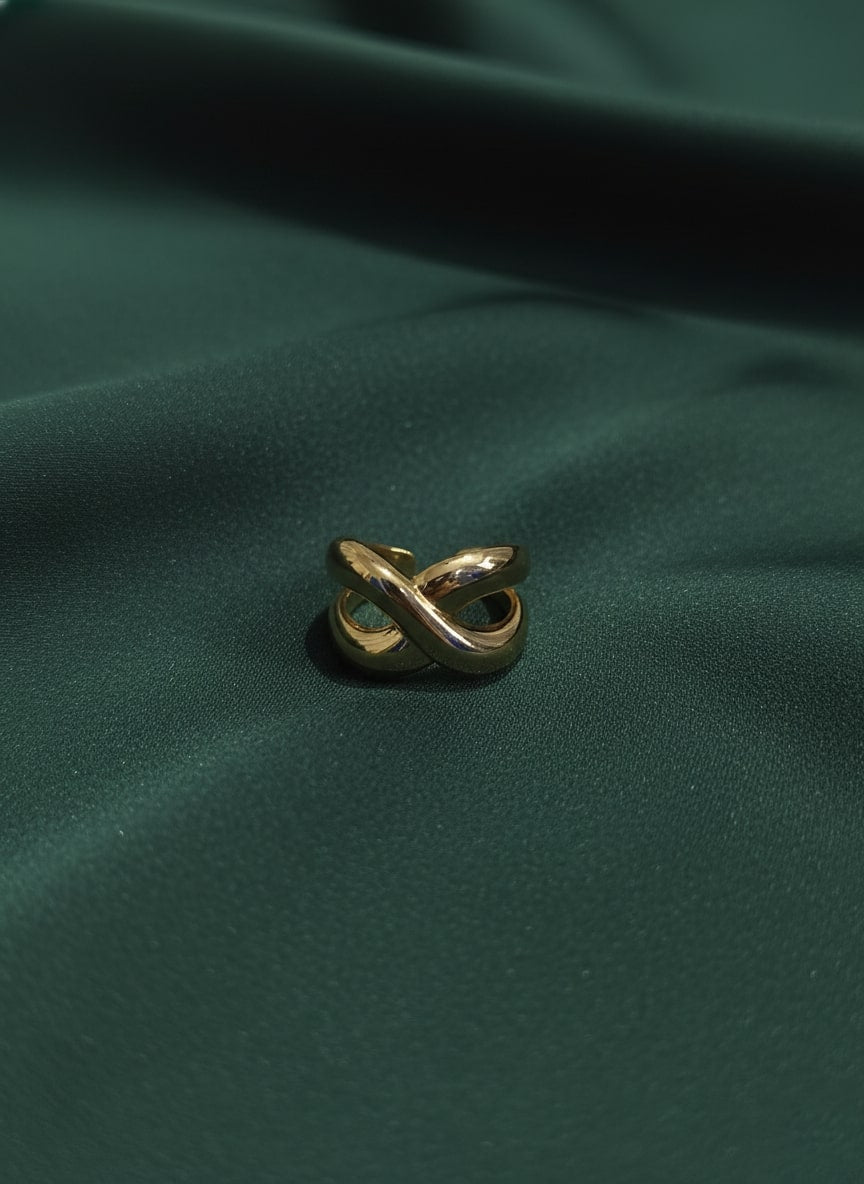 Beautiful Twisted Design Fancy Ring