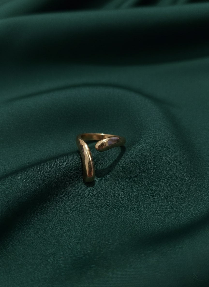 Beautiful Fancy Ring With Unique Design
